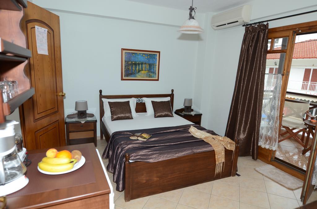 Nostos Rooms Ammouliana Buitenkant foto